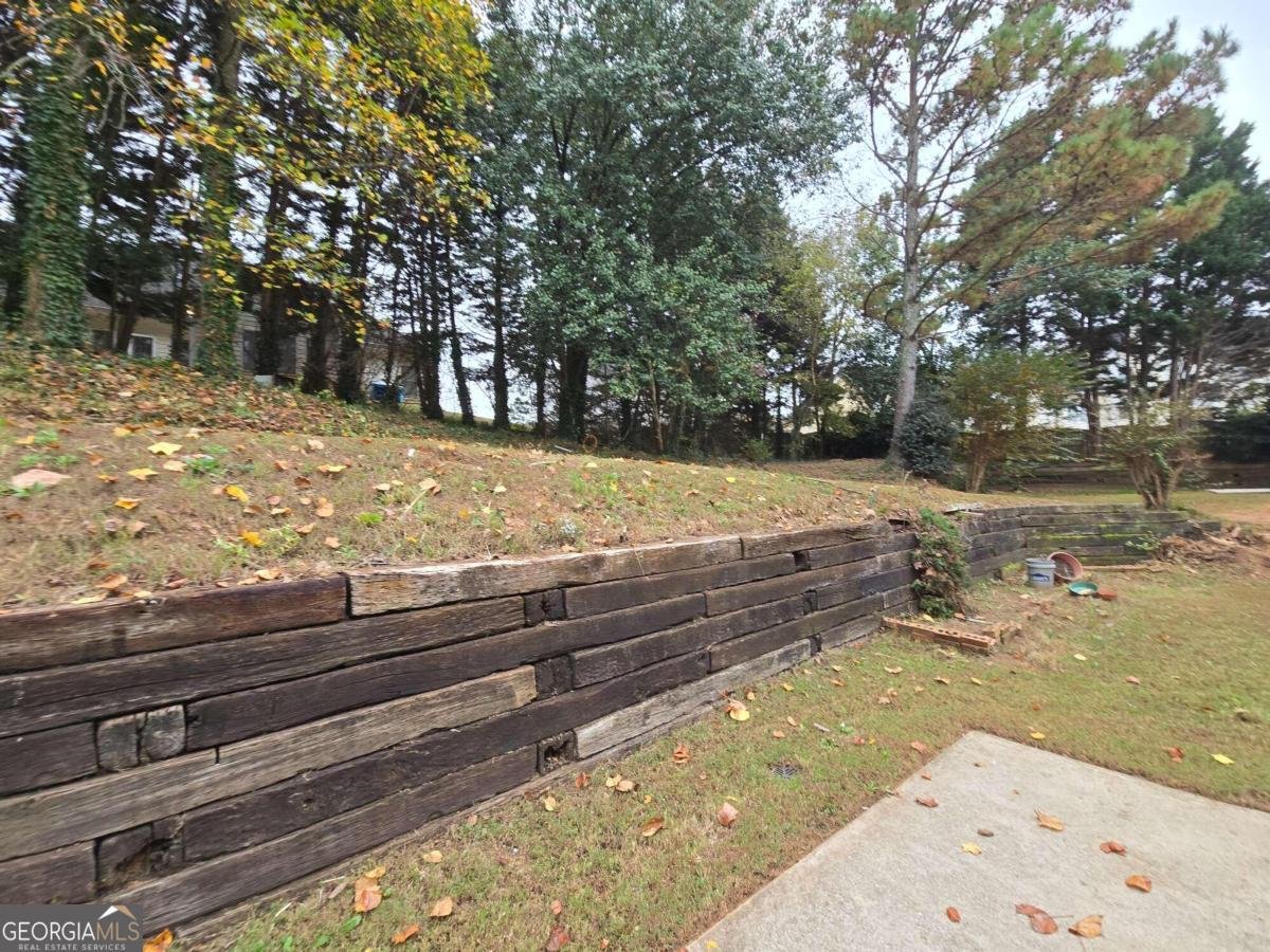 1120 Lake Lucerne Road Lilburn - 5
