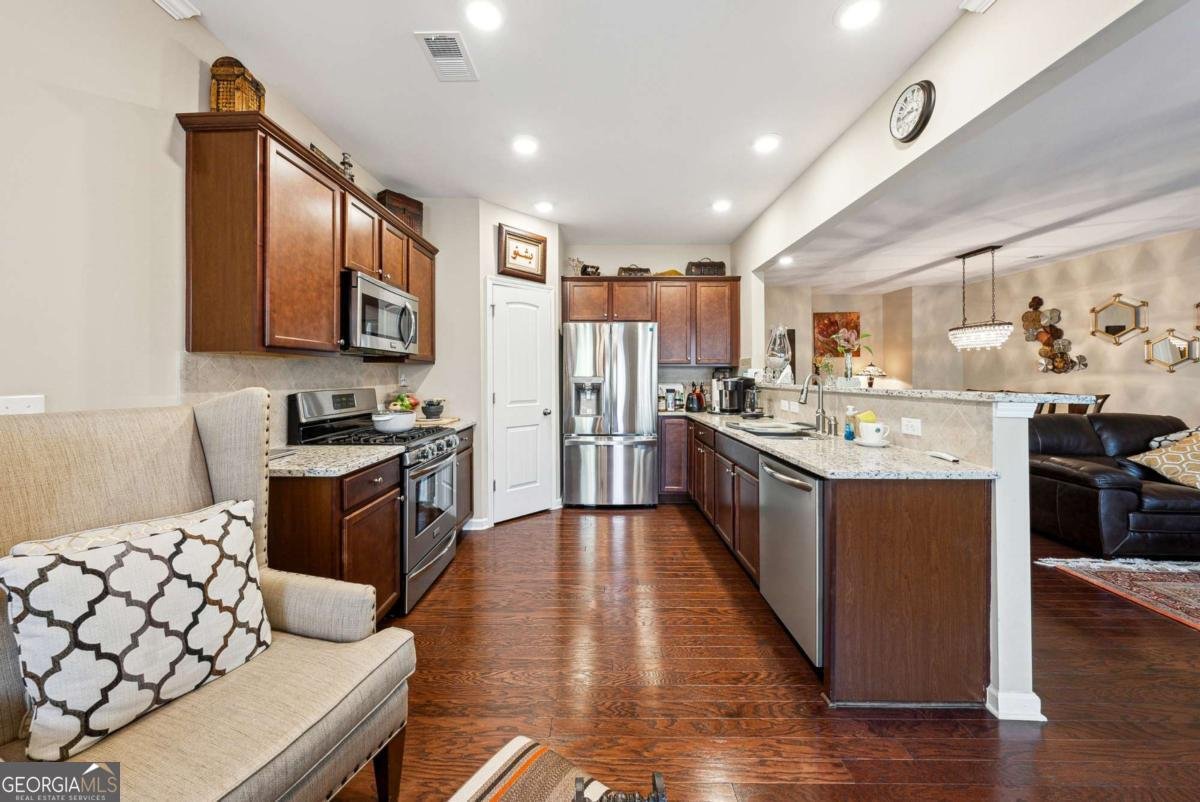 1635 Hampton Oaks Drive Alpharetta - 11