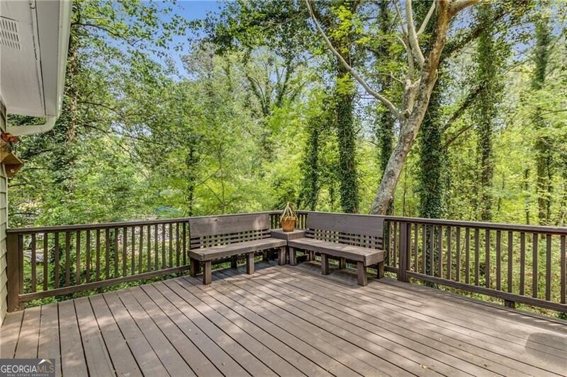204 Holly Creek Way Woodstock - 10