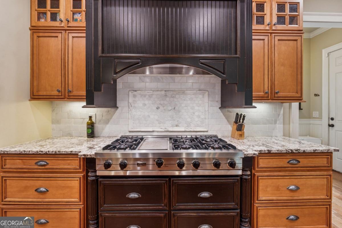 2551 Raintree Drive Atlanta - 19