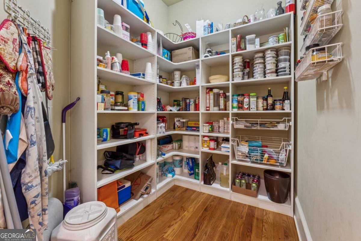 2551 Raintree Drive Atlanta - 20