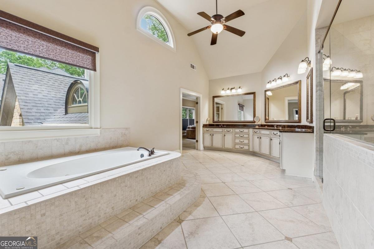 2551 Raintree Drive Atlanta - 37