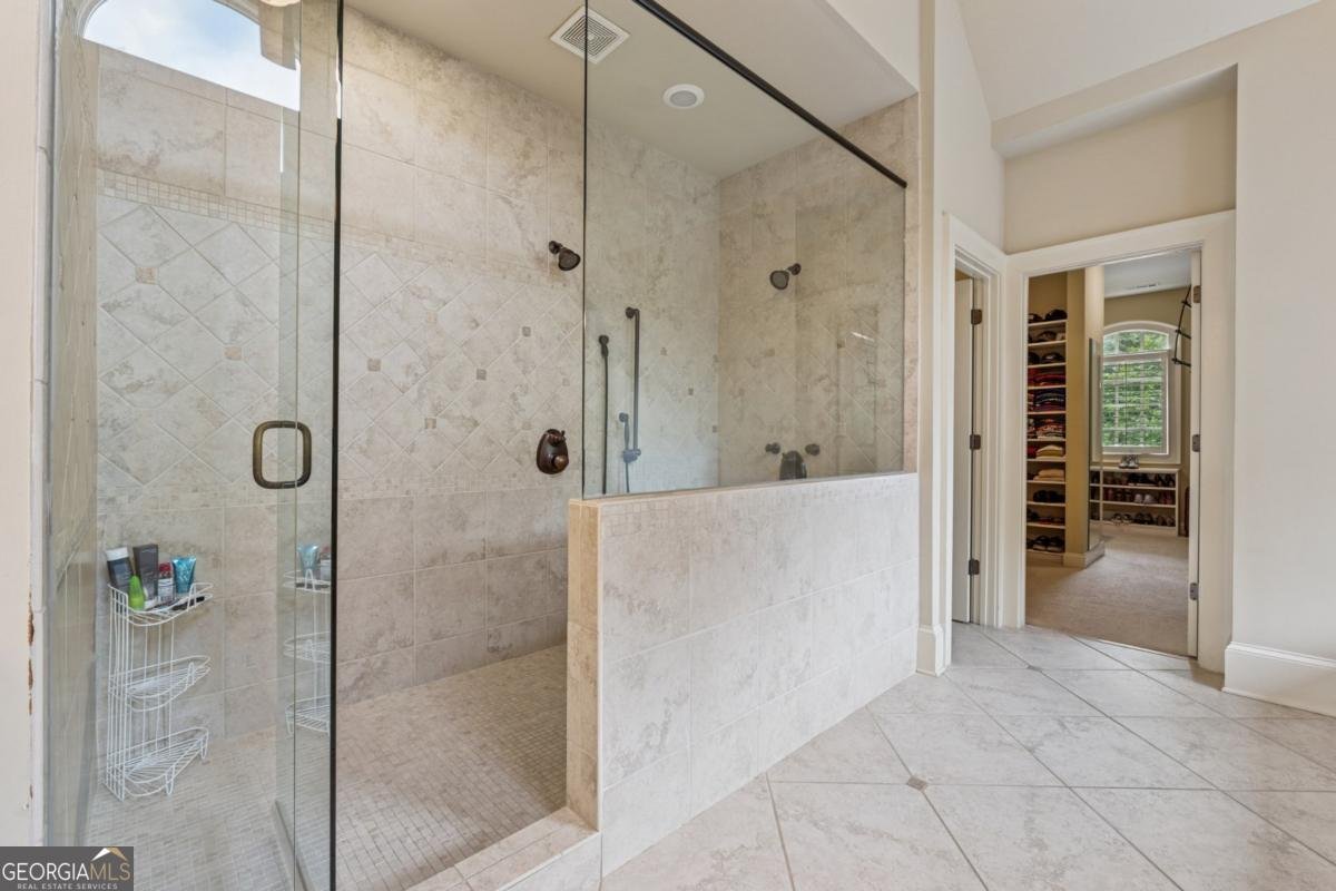 2551 Raintree Drive Atlanta - 39