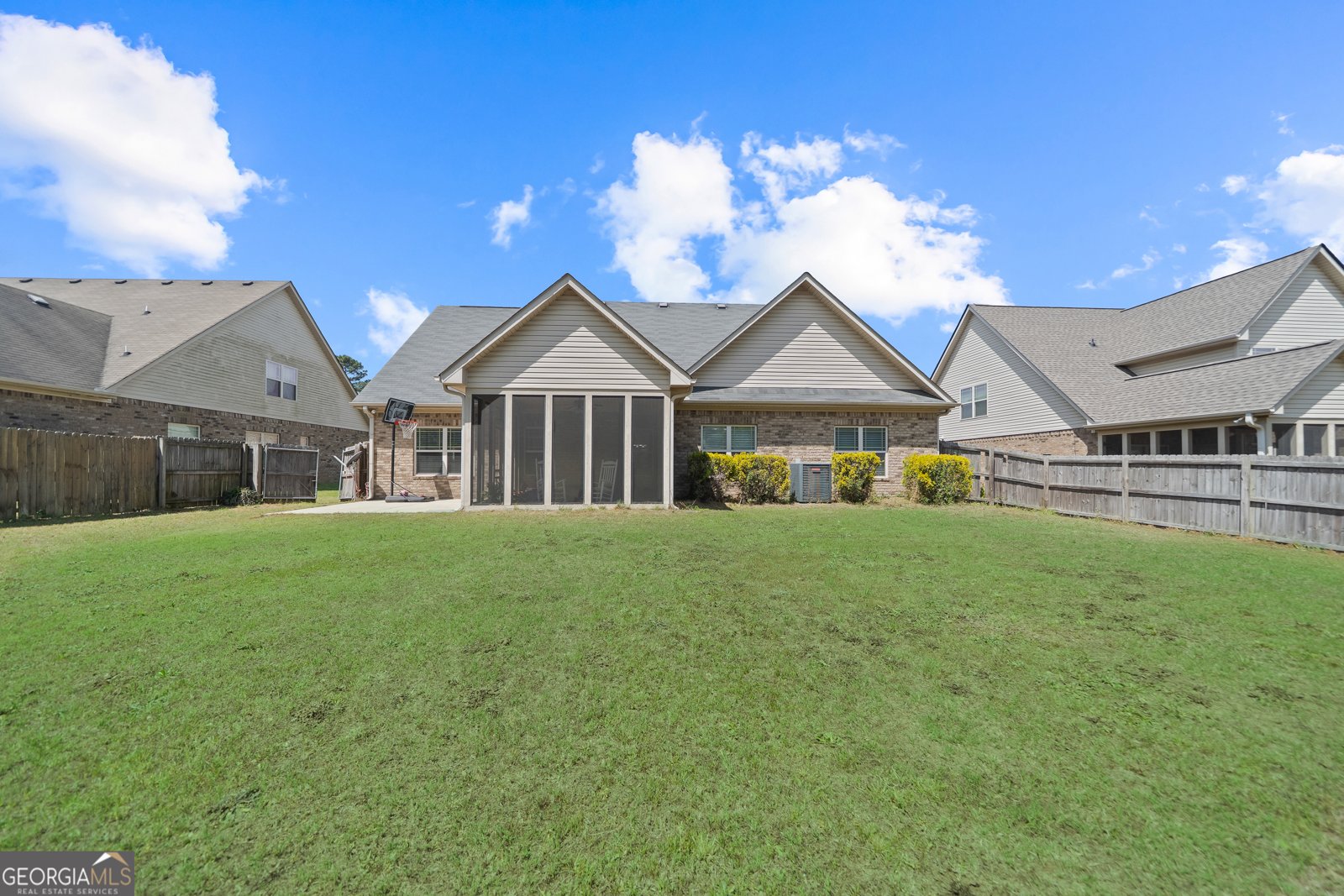 405 Stonecrest Court Macon - 40