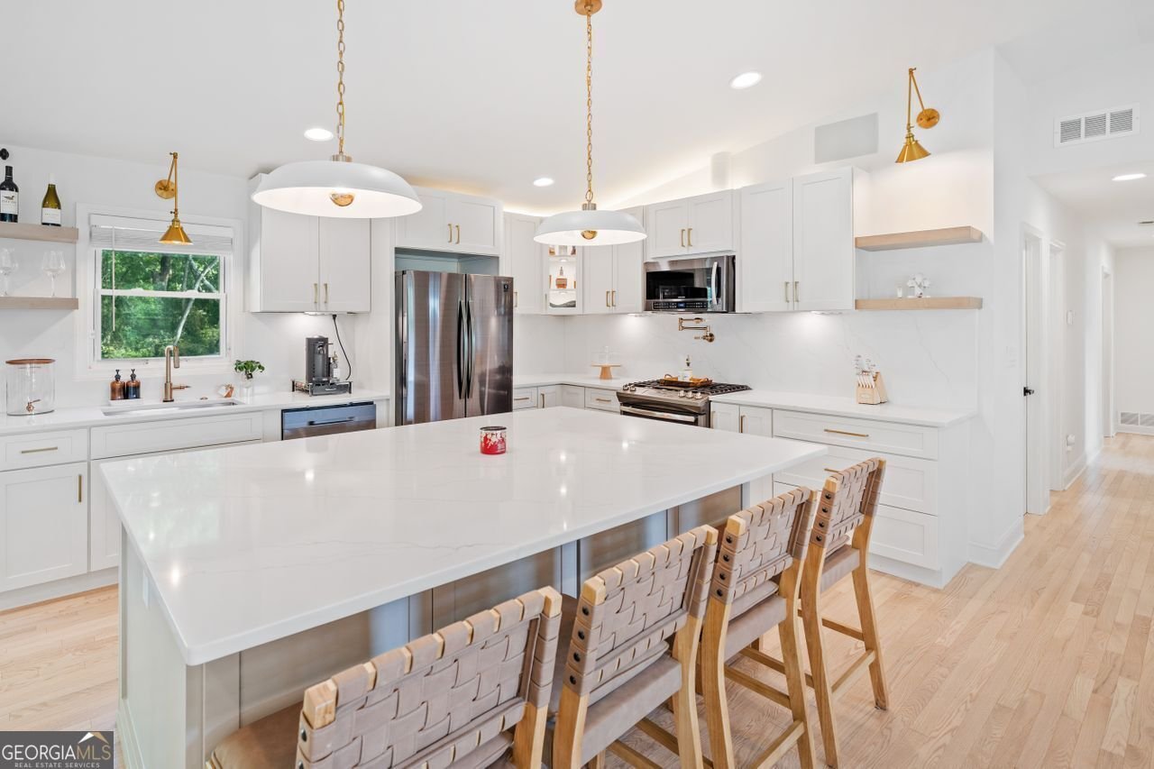 369 Arnold Mill Road Woodstock - 10