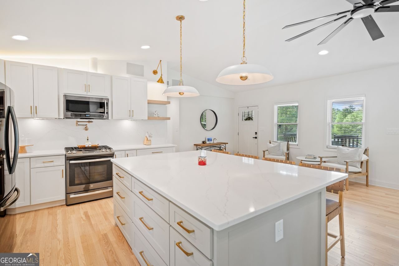 369 Arnold Mill Road Woodstock - 11