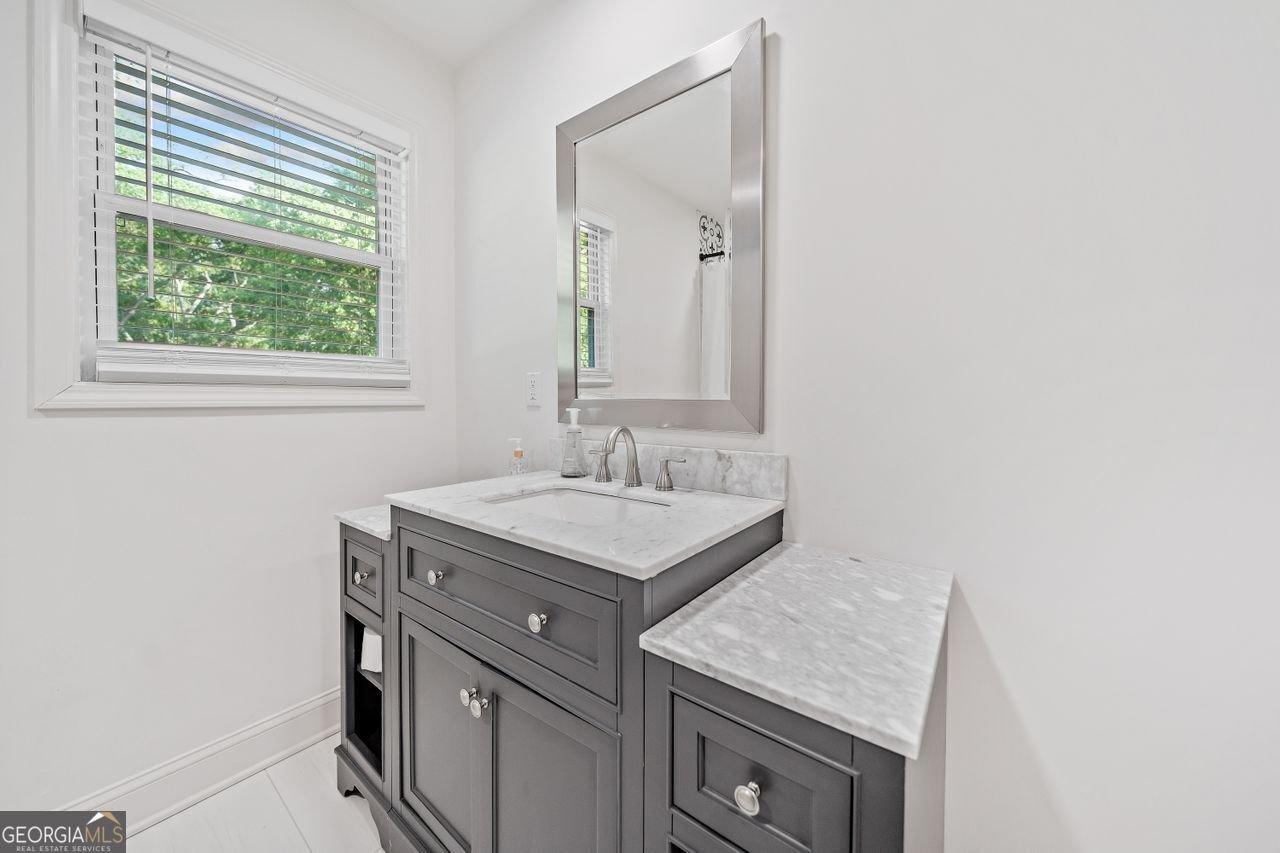 369 Arnold Mill Road Woodstock - 14