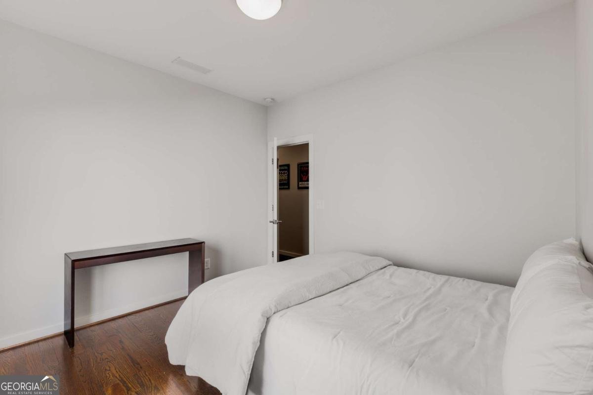 205 Wilbur Avenue Atlanta - 32