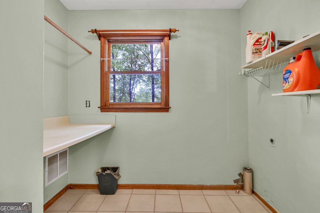1190 Foster Road Statham - 28