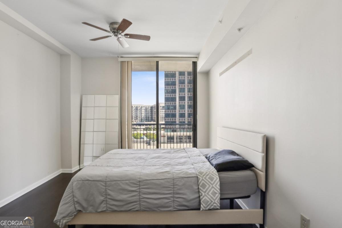 3040 Peachtree Road Atlanta - 5