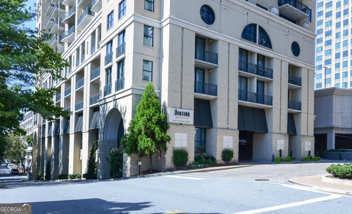 3040 Peachtree Road Atlanta - 9