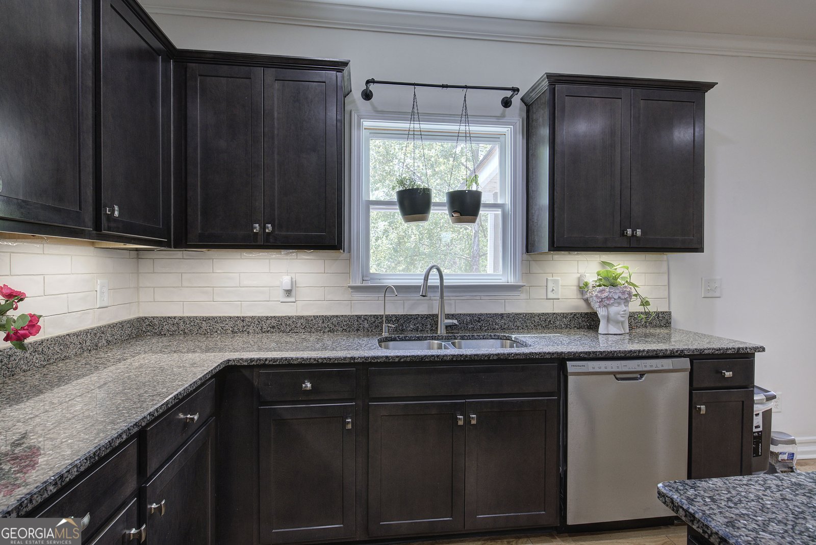 544 Pine Way Dallas - 24