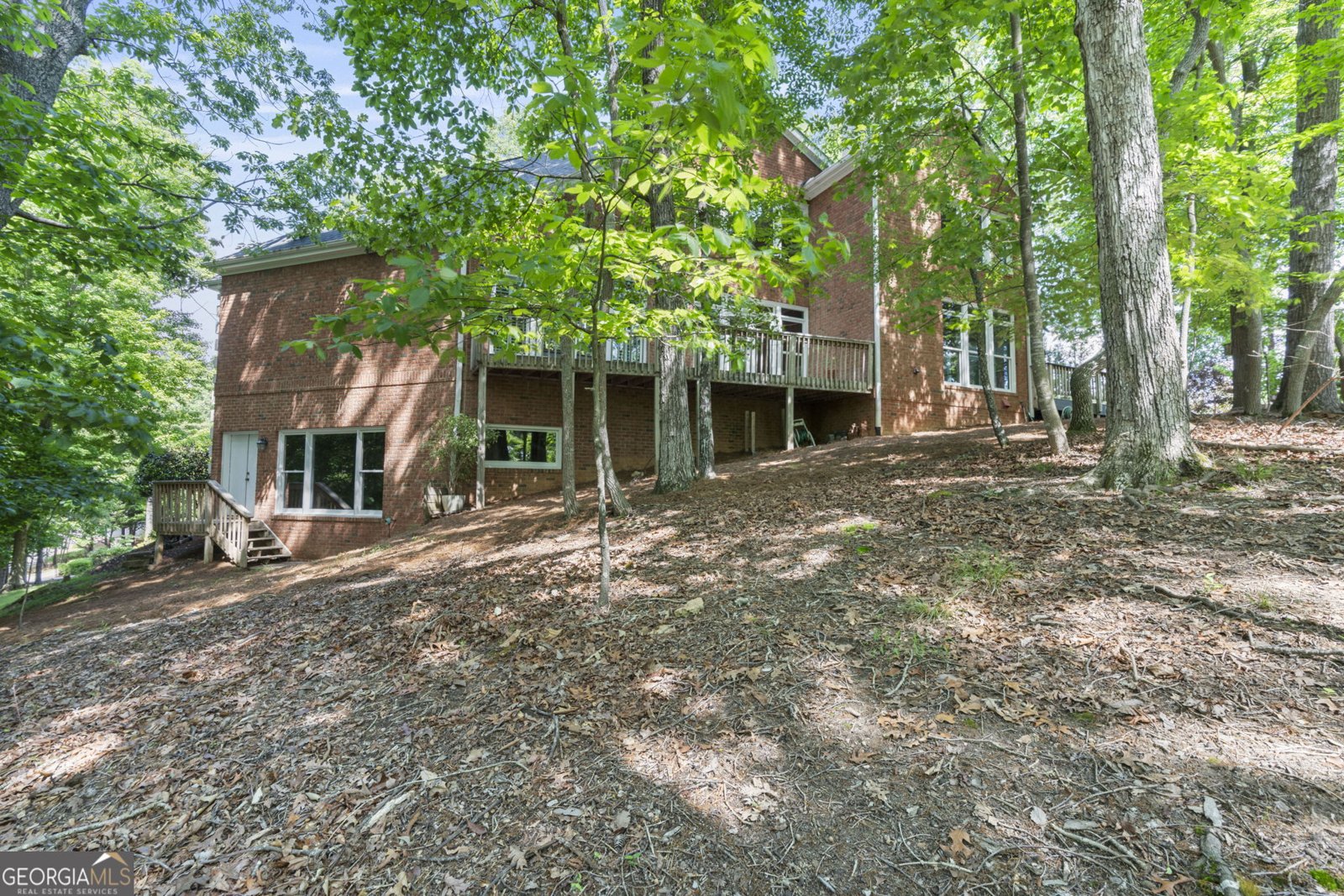 7830 7830 Kings Point Drive Cumming - 33