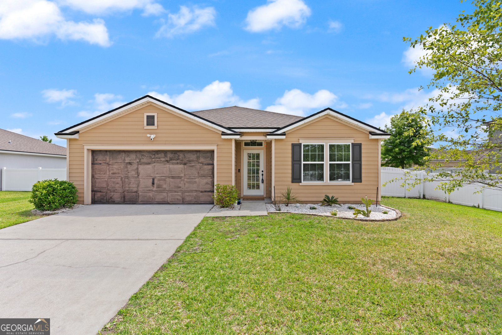 204 Hayworth Court Kingsland - 1