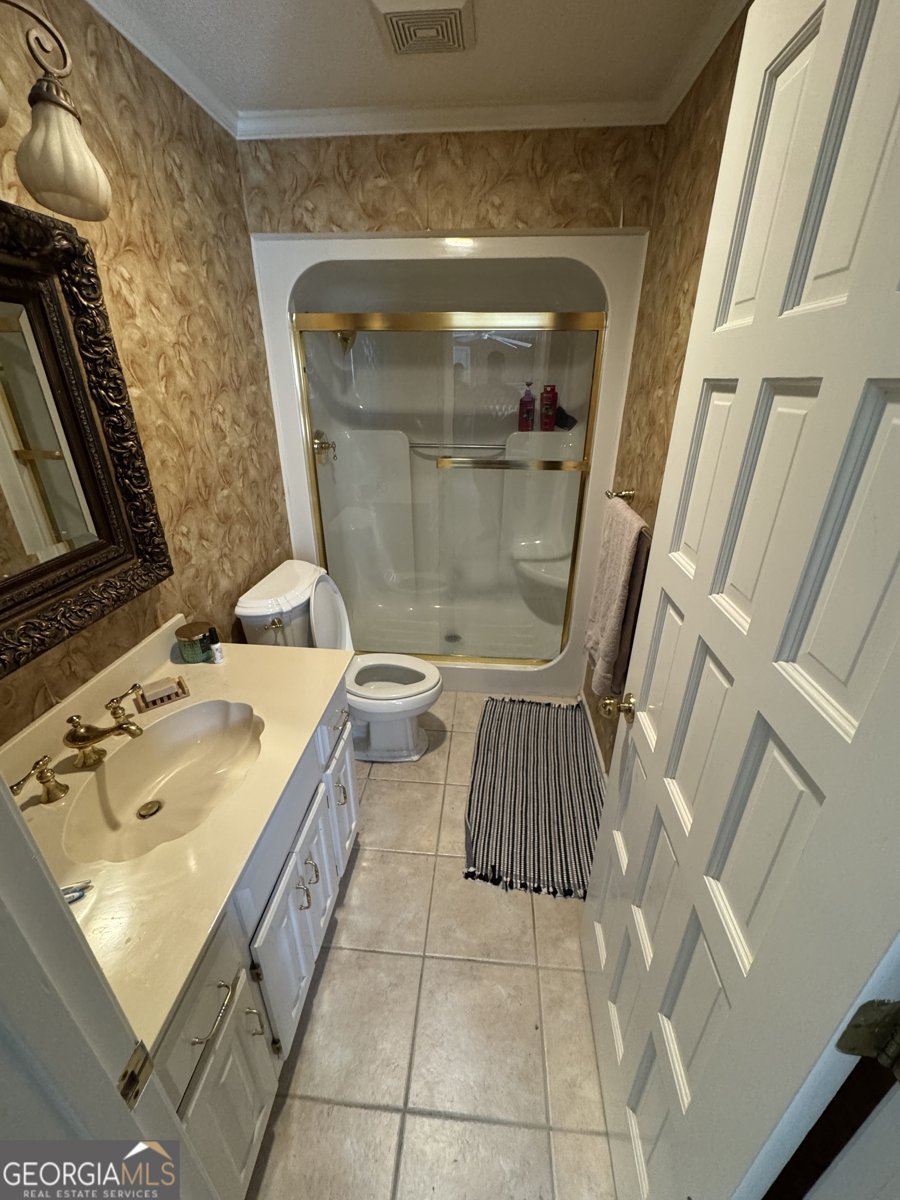 1323 Fairway Drive Elberton - 25