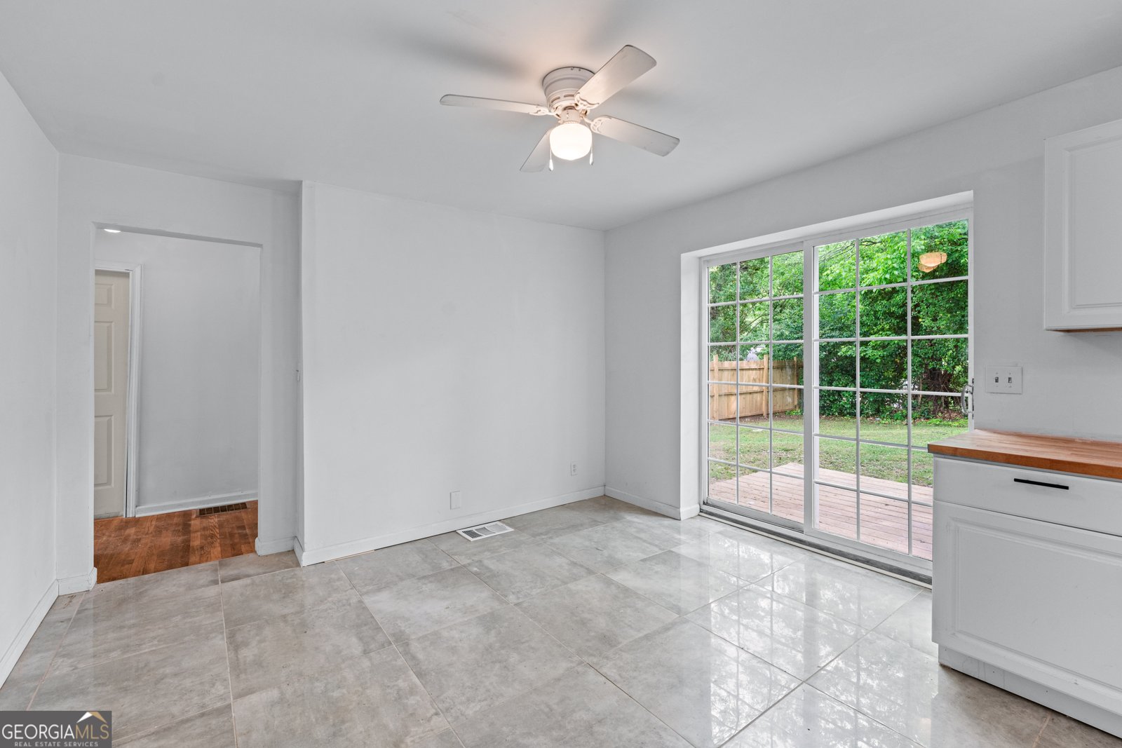 1322 Thurgood Street Atlanta - 10