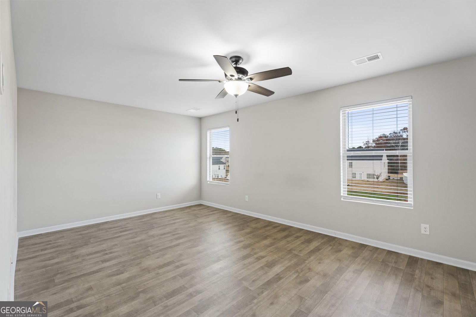 165 Twin Lakes Drive Covington - 25