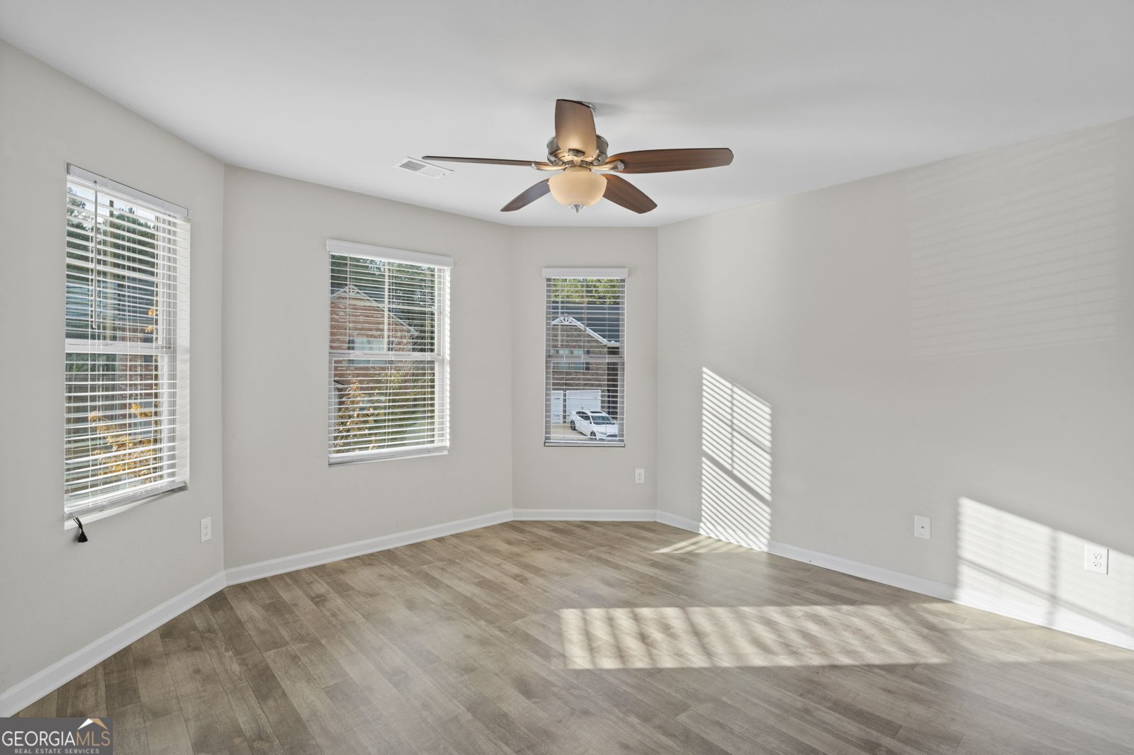 165 Twin Lakes Drive Covington - 34