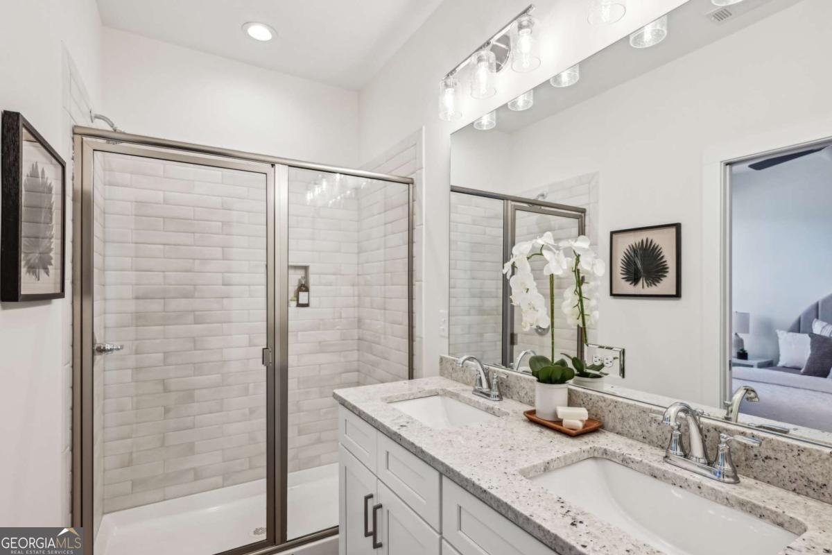 1095 Tucker Avenue Atlanta - 16