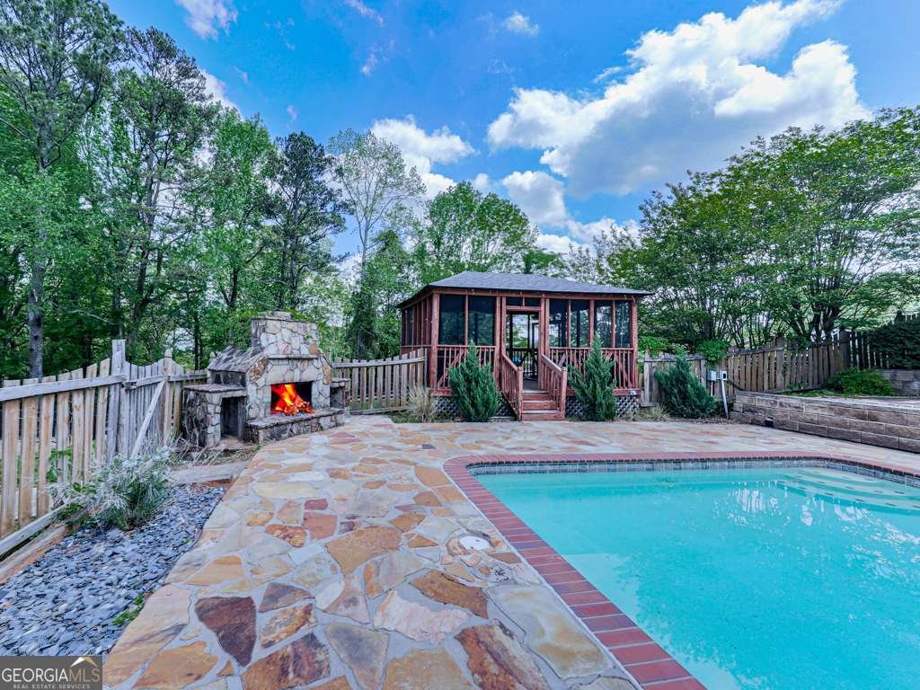 2347 Univeter Road Canton - 66