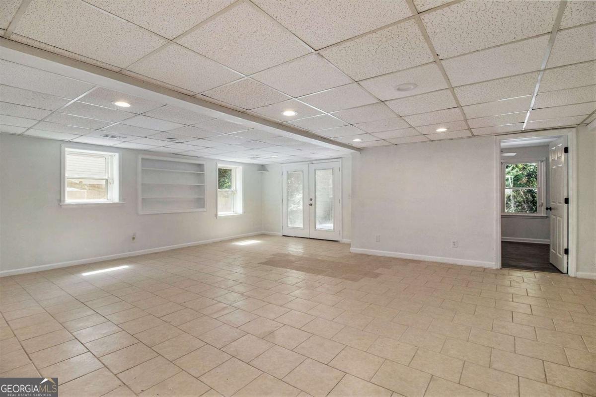 651 Deer Oaks Drive Lawrenceville - 24