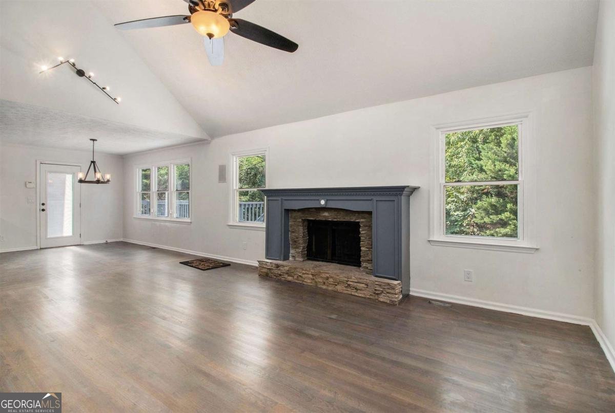 651 Deer Oaks Drive Lawrenceville - 8