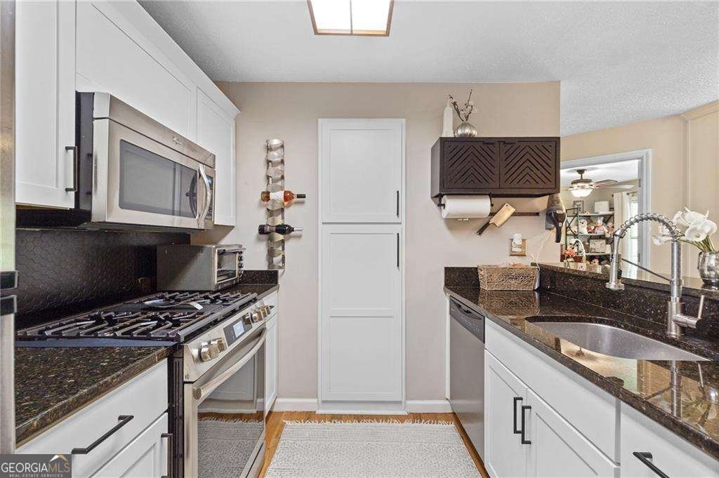 5566 River Heights Crossing Marietta - 8