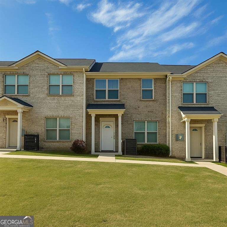 3407 Hidden Stream Court Stockbridge - 1