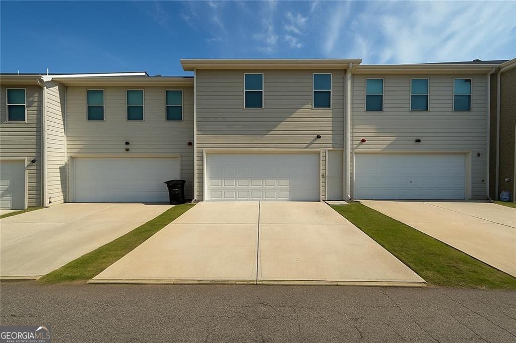 3407 Hidden Stream Court Stockbridge - 2