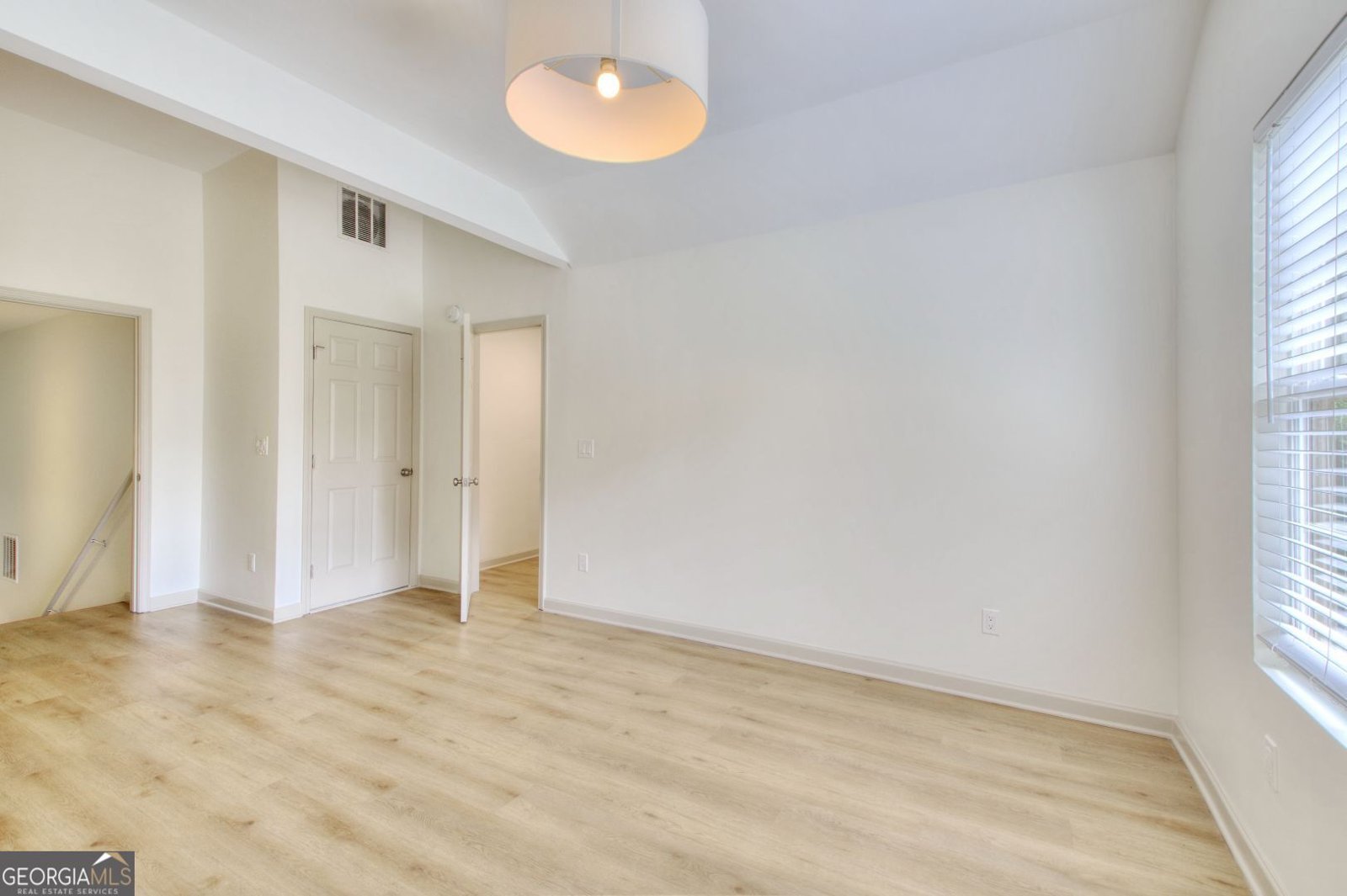 70 Gardenia Drive Atlanta - 27