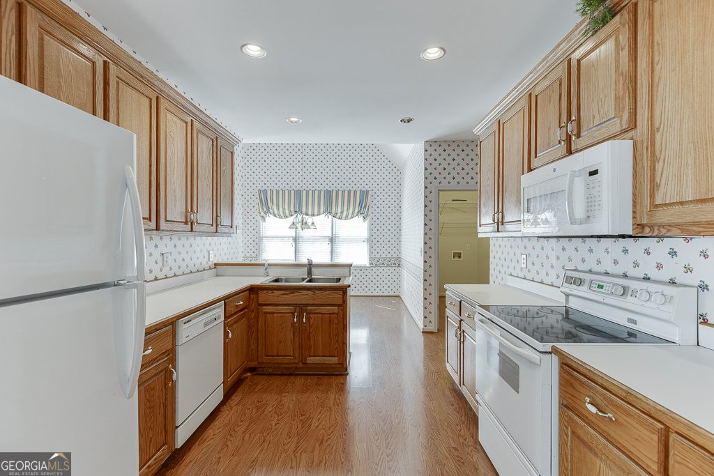5931 Legend Court Hoschton - 10