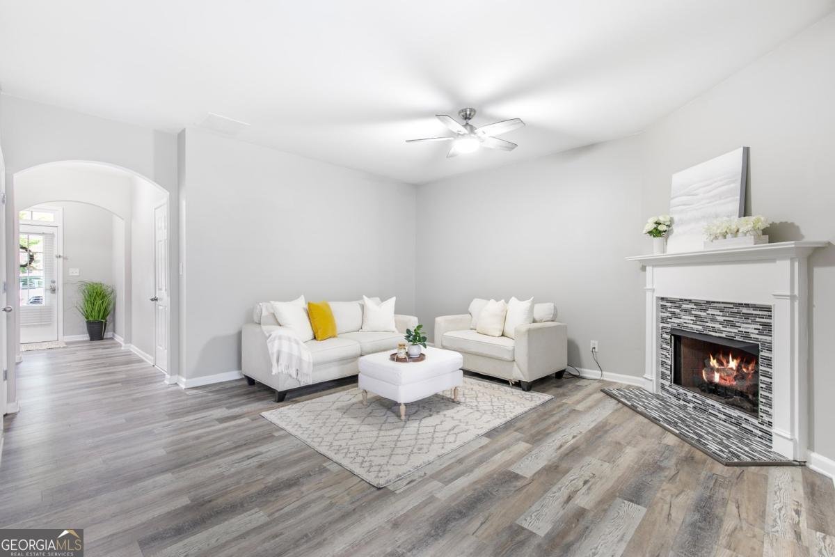 1759 Coleville Oak Lane Lawrenceville - 4