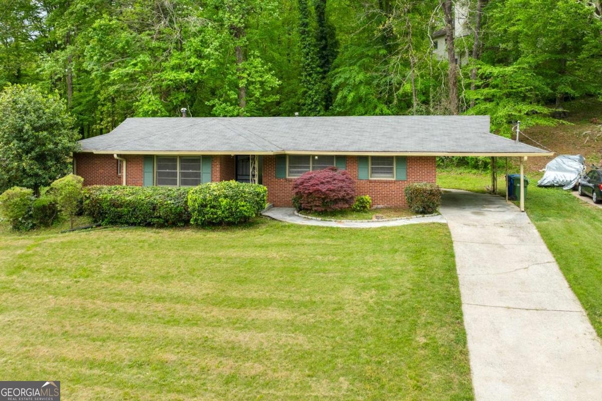 3050 Rebecca Drive Atlanta - 1
