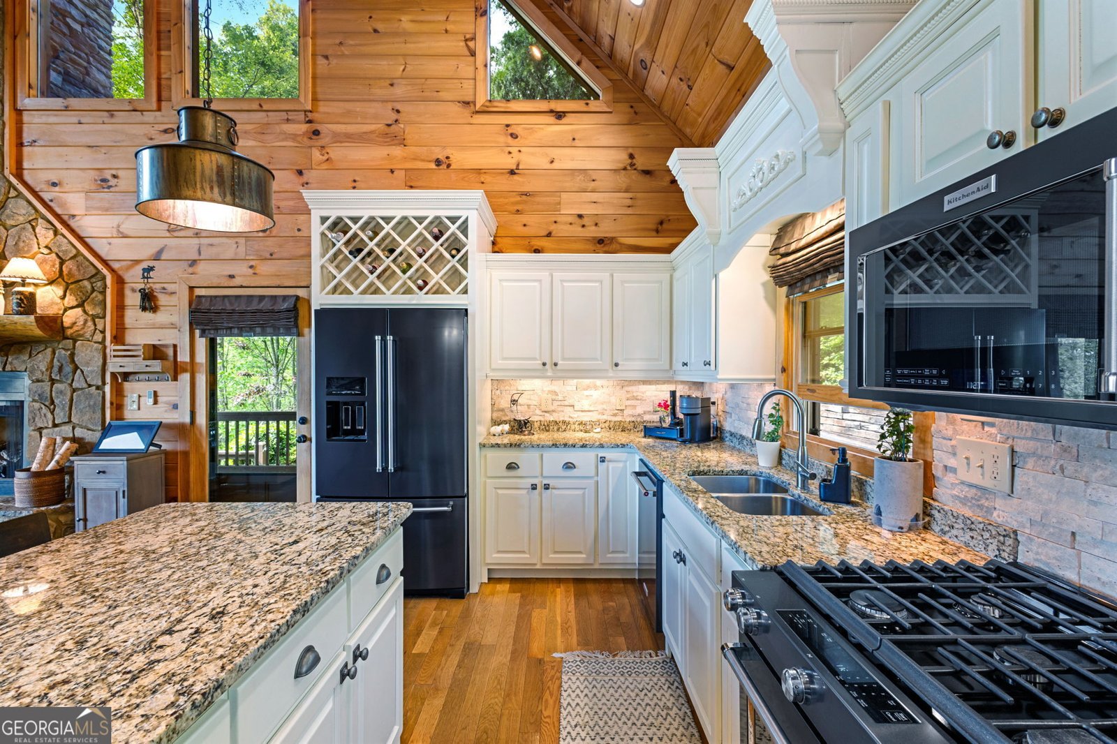 940 Whispering Lake Drive Blue Ridge - 16