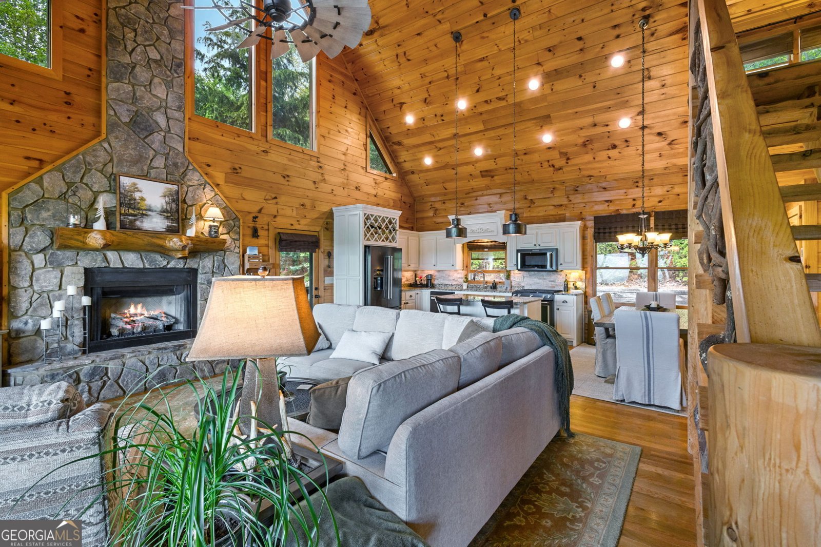 940 Whispering Lake Drive Blue Ridge - 29