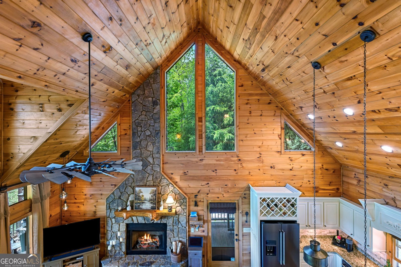 940 Whispering Lake Drive Blue Ridge - 39