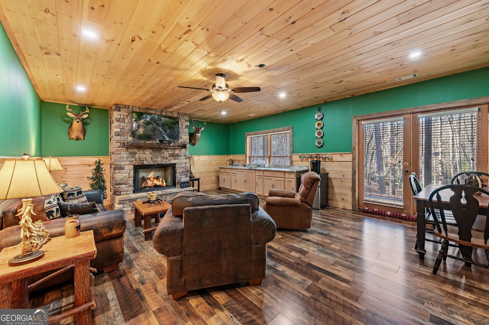 30 The Forest Road Blue Ridge - 62