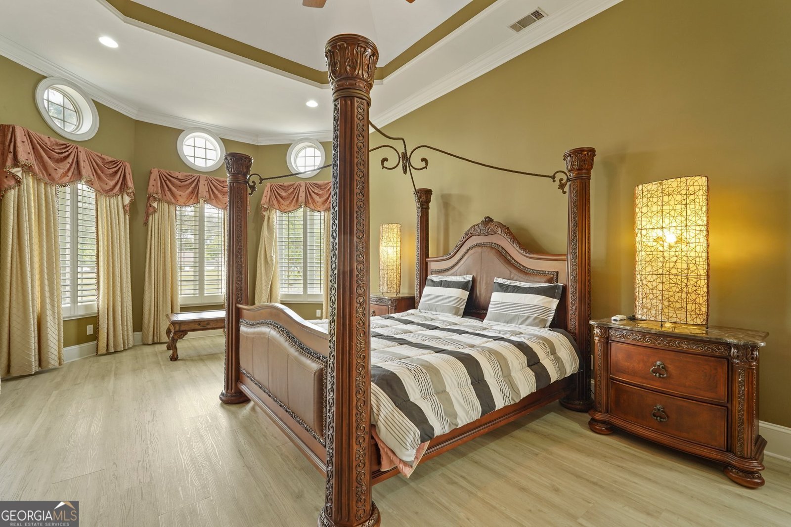 112 Manor Row Pooler - 2