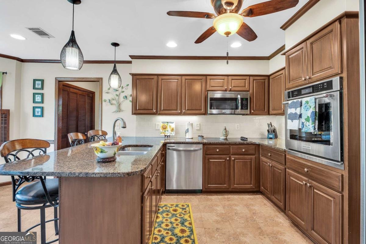 4702 Sequoia Drive Lilburn - 8