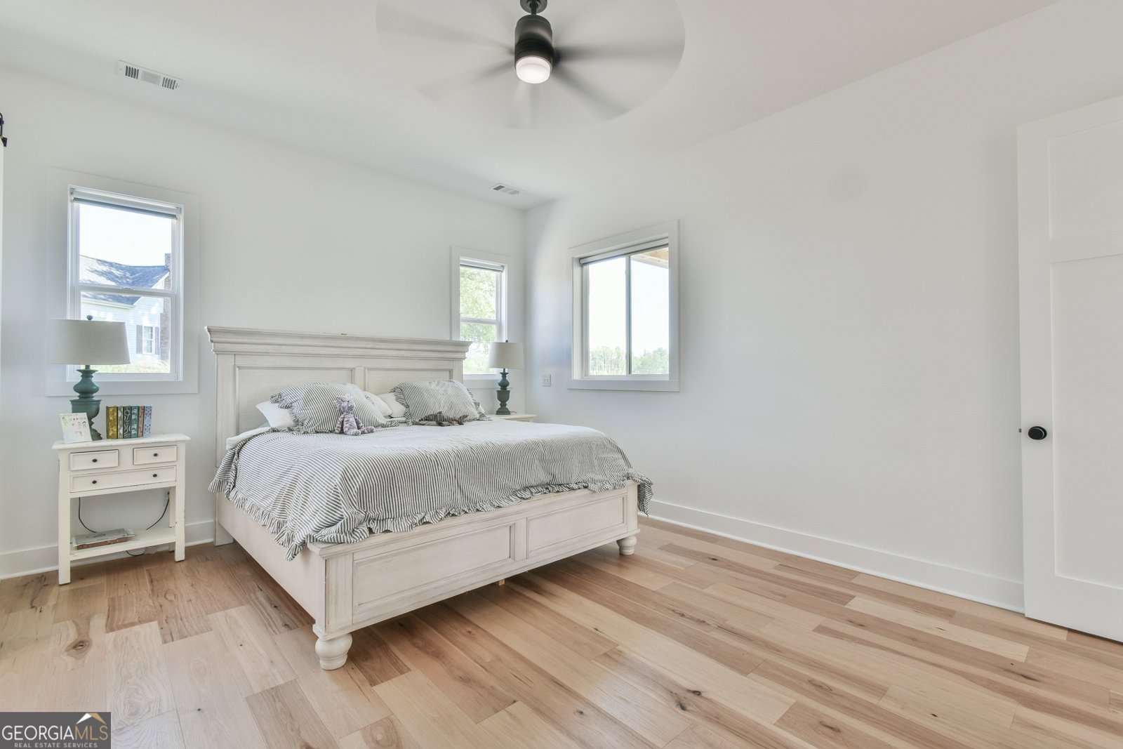 5315 Hendrix Road Cumming - 32