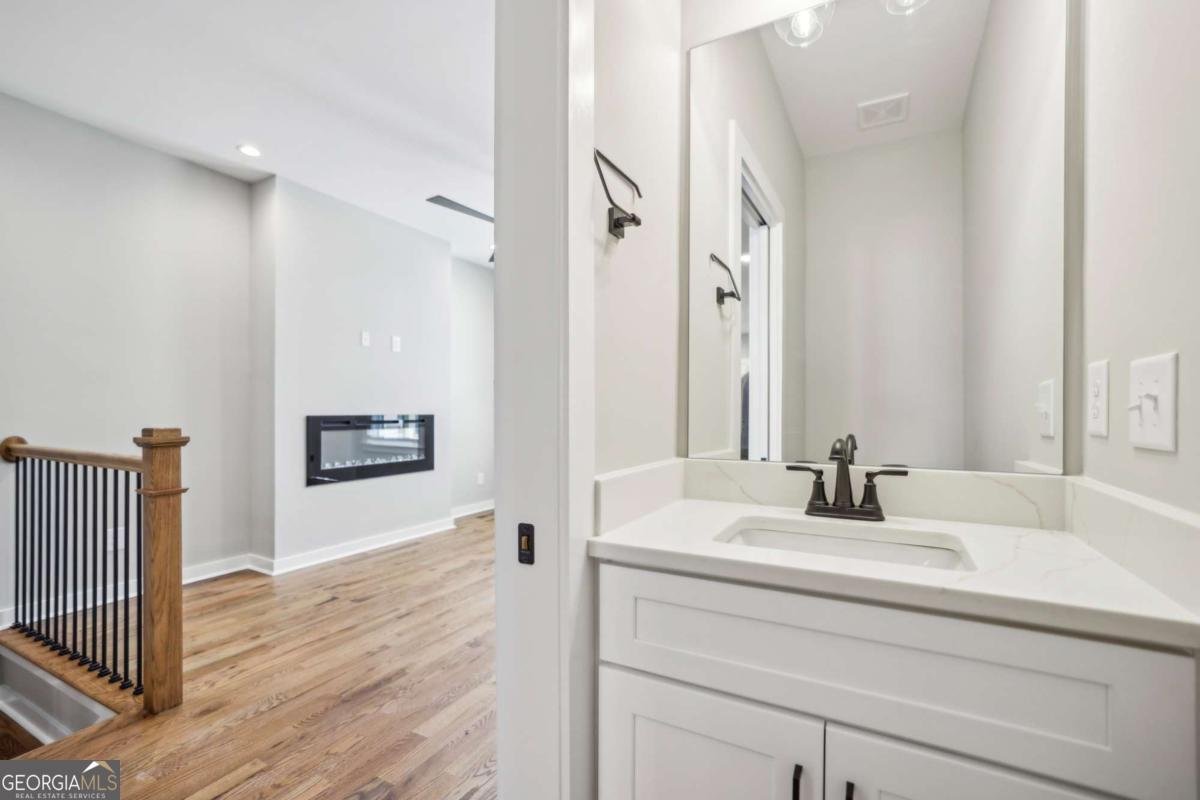 1095 Tucker Avenue Atlanta - 20