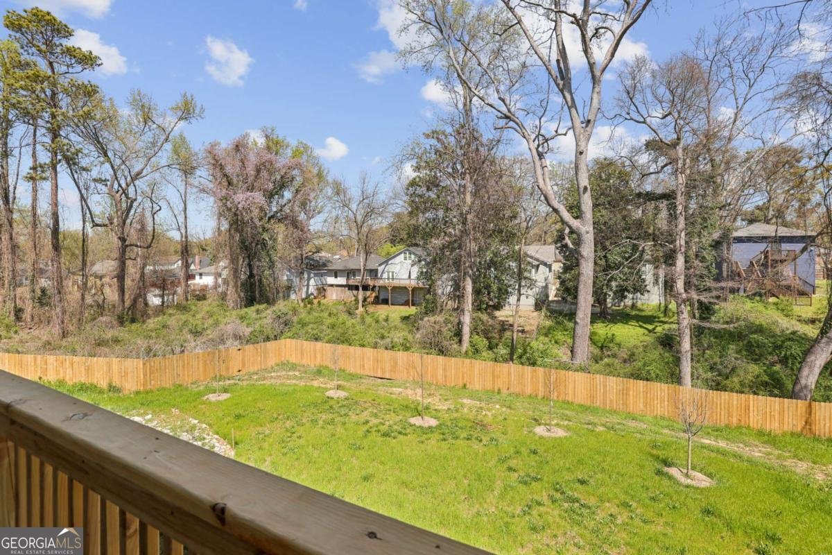 1095 Tucker Avenue Atlanta - 25