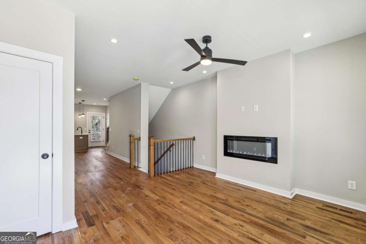 1095 Tucker Avenue Atlanta - 4