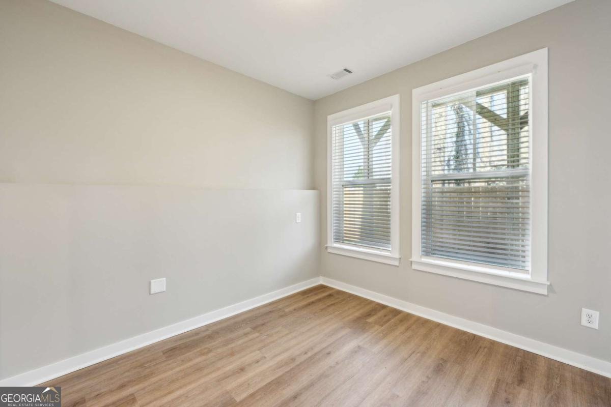 1095 Tucker Avenue Atlanta - 20