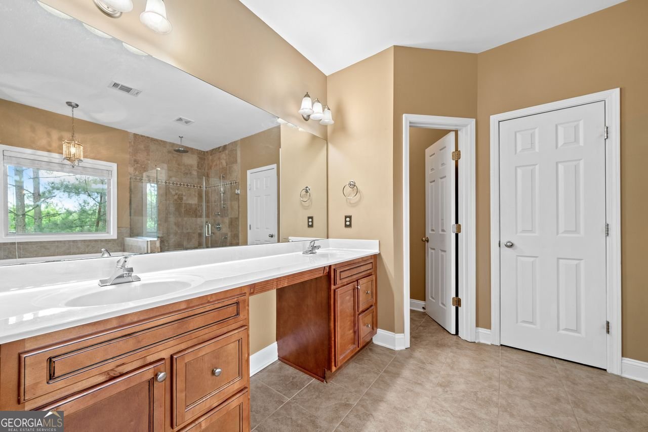 548 Myrtle Trace Lane Suwanee - 17