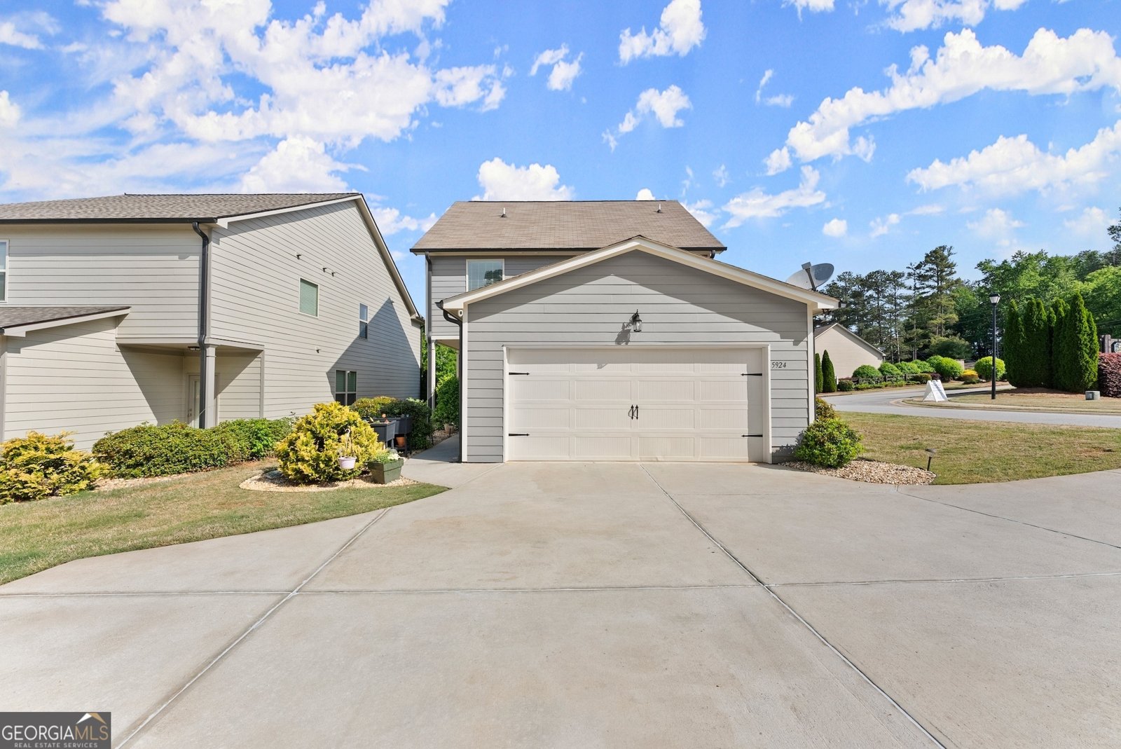 5924 Waterway Place Flowery Branch - 32