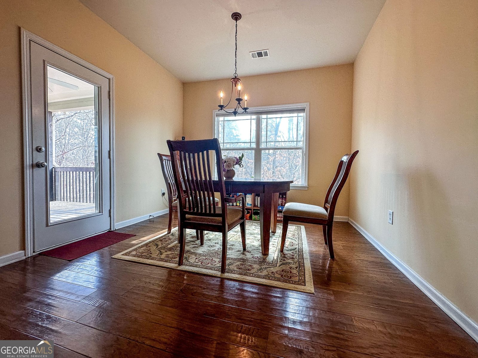 261 Potomac Drive Dallas - 22