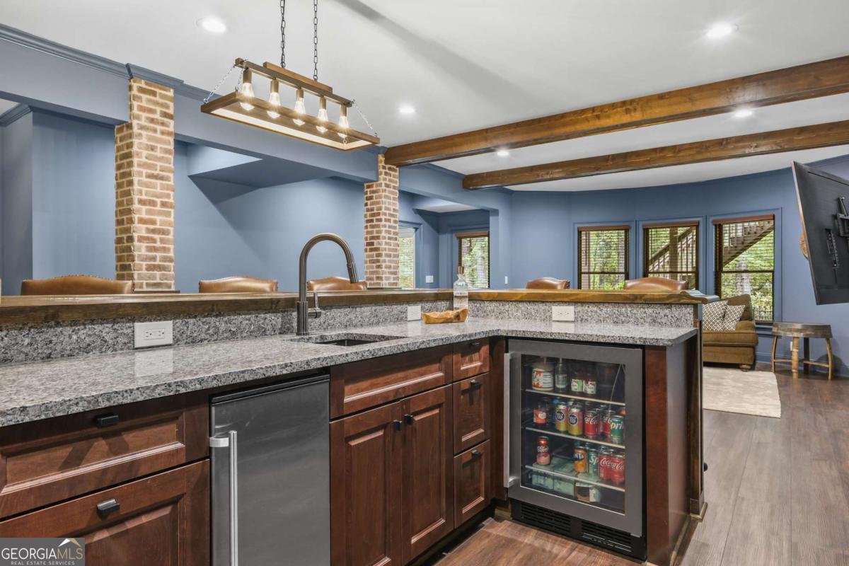 101 Fernwood Drive Woodstock - 21