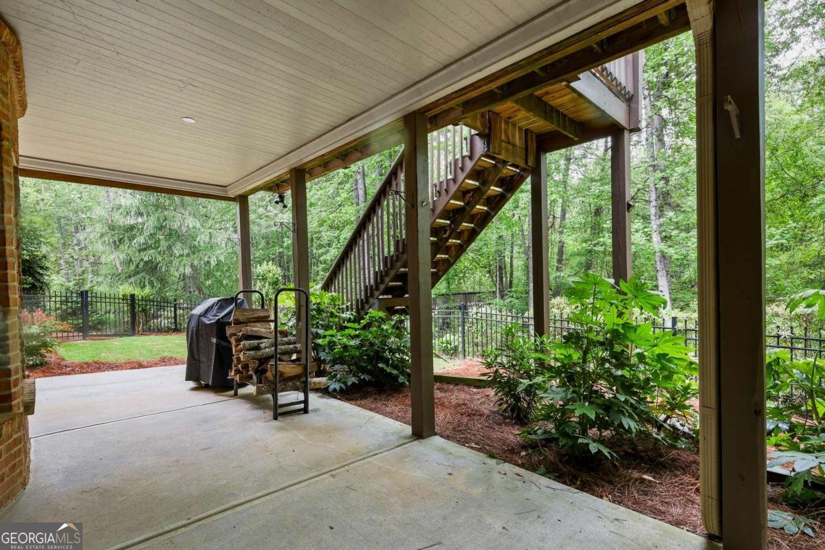101 Fernwood Drive Woodstock - 34