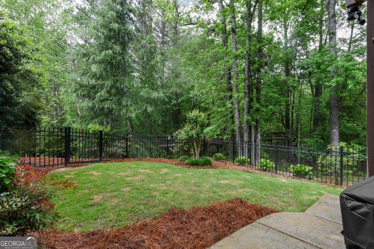101 Fernwood Drive Woodstock - 35